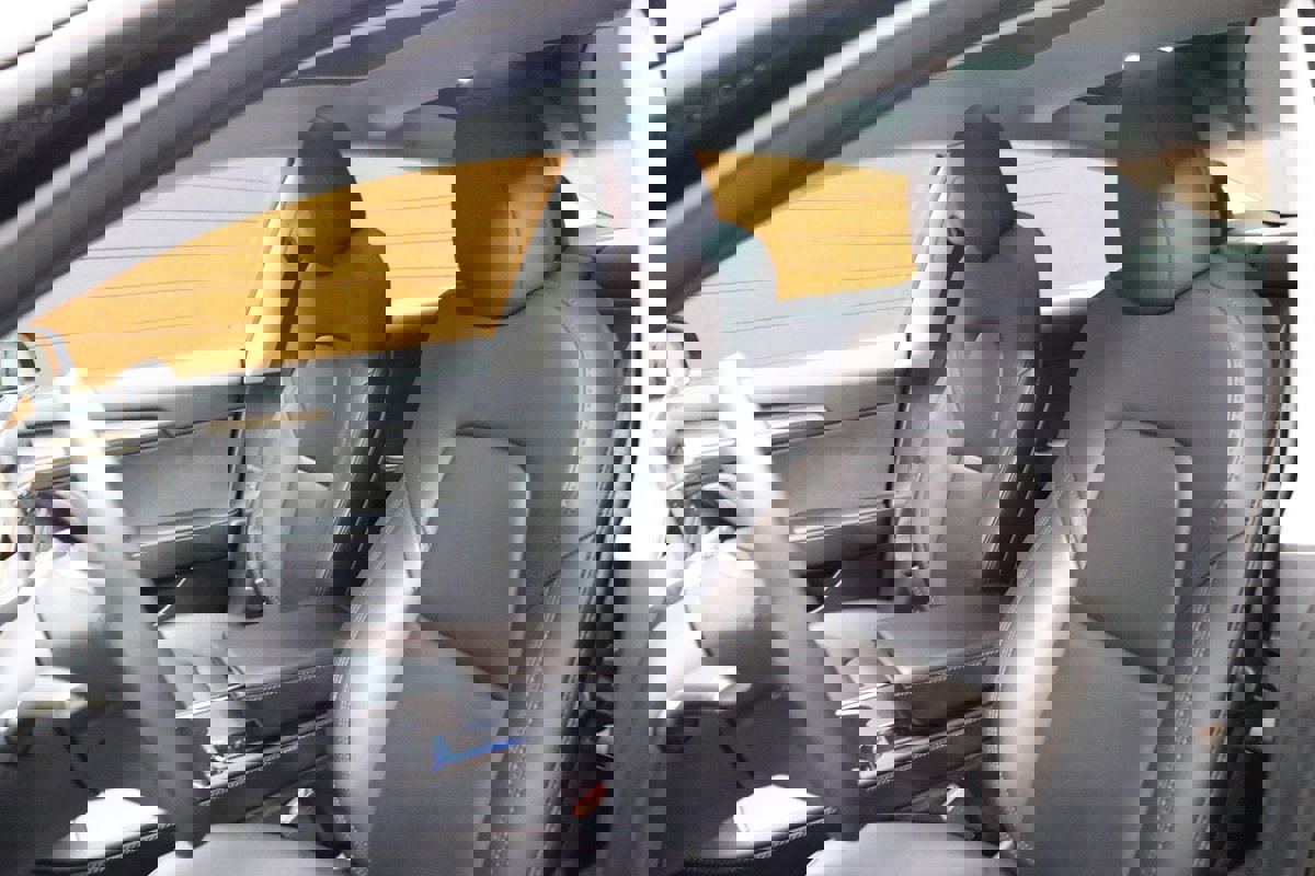 Used 2023 Tesla Model 3 Standard Range image 38