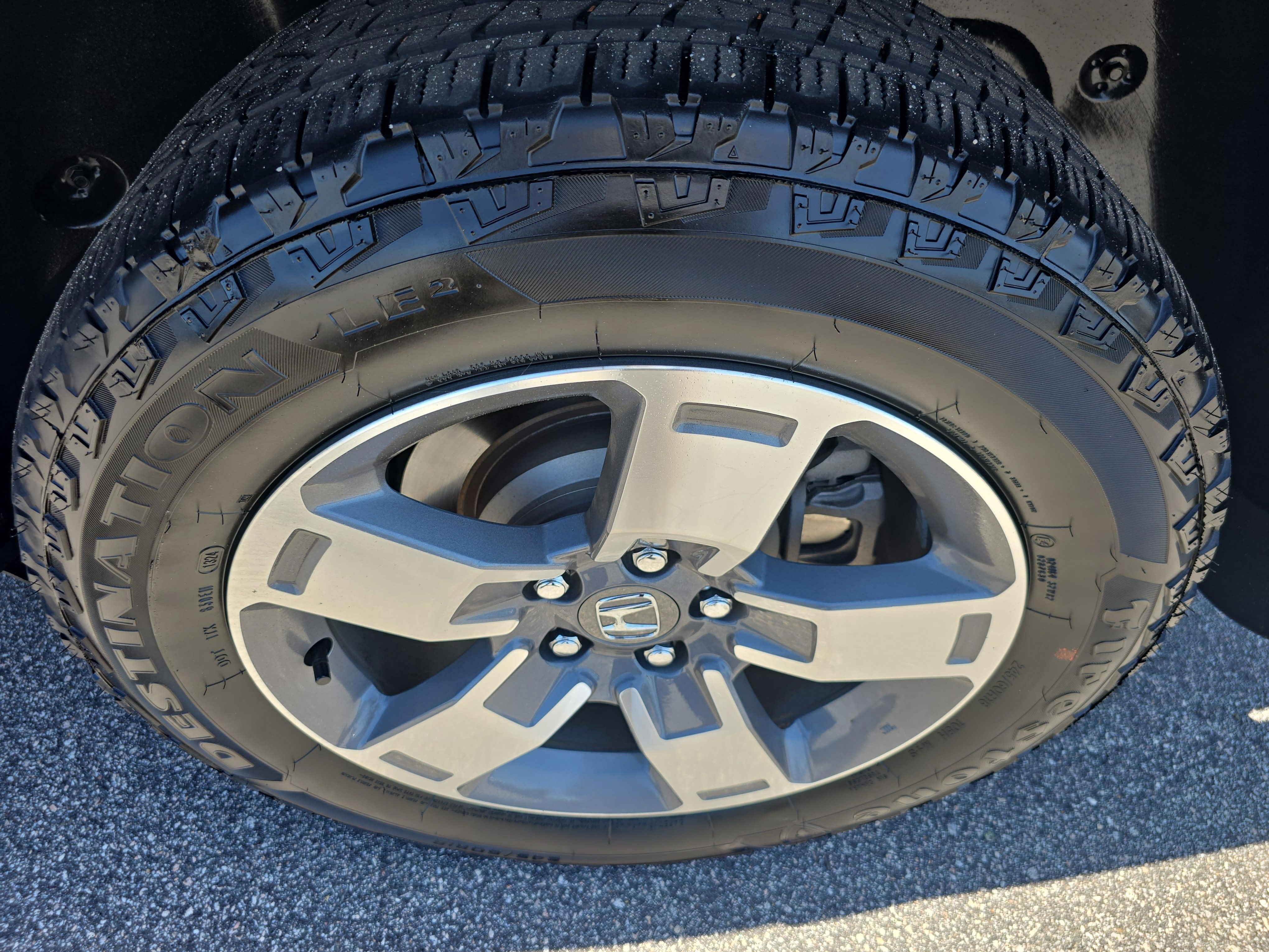 Certified 2024 Honda Ridgeline RTL image 32