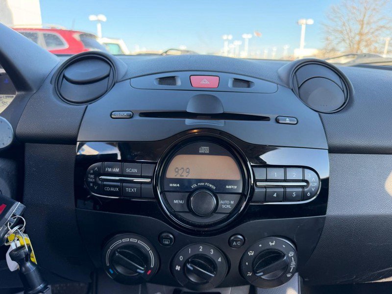 Used 2011 MAZDA MAZDA2 Touring image 13