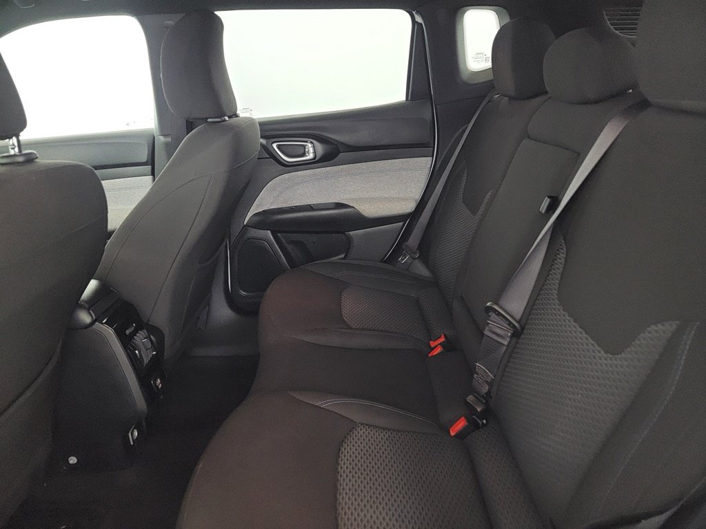Used 2023 Jeep Compass Sport AWD/4WD image 13