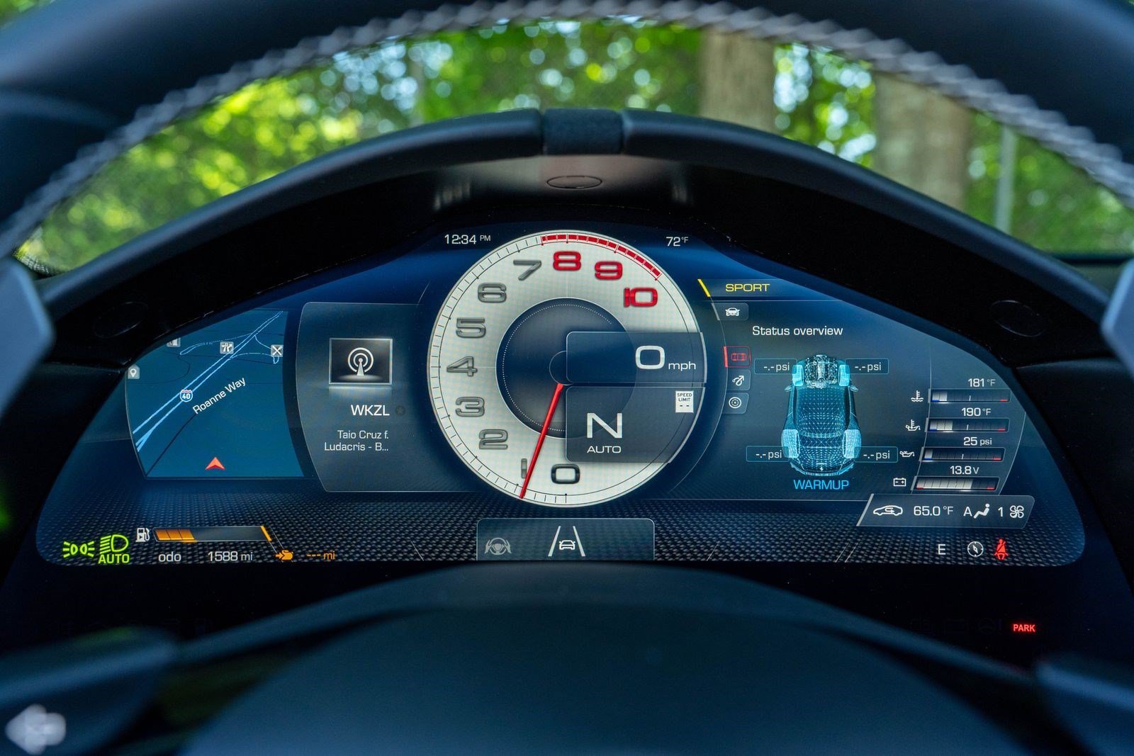 Used 2024 Ferrari Roma Spider RWD image 40