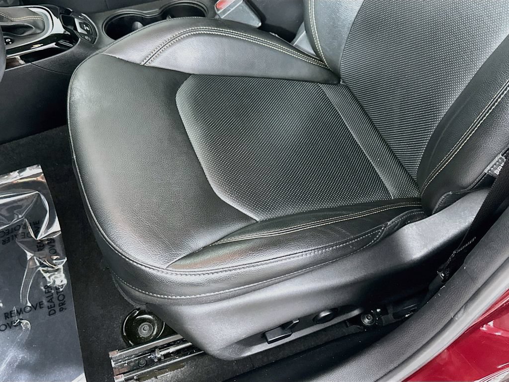 Certified 2021 Jeep Compass Limited AWD/4WD image 29