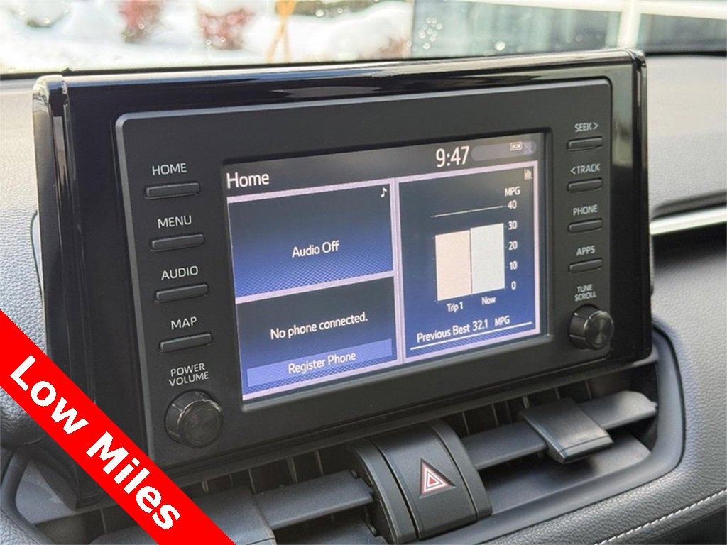 Used 2019 Toyota RAV4 LE image 23