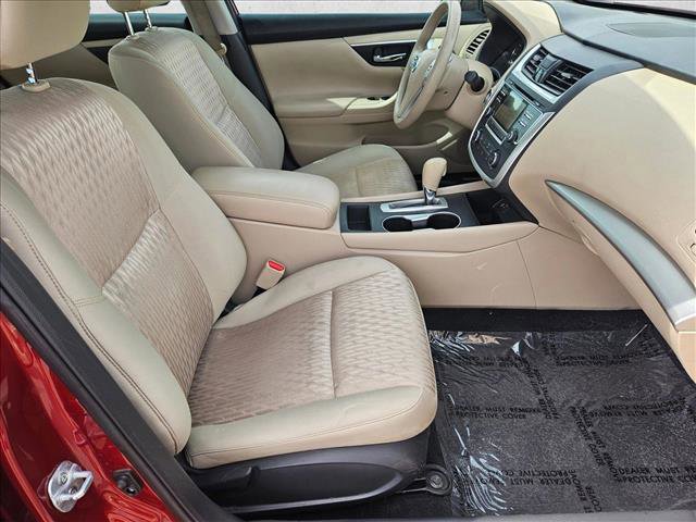 Used 2016 Nissan Altima 2.5 S w/ Power Driver Seat Package image 24