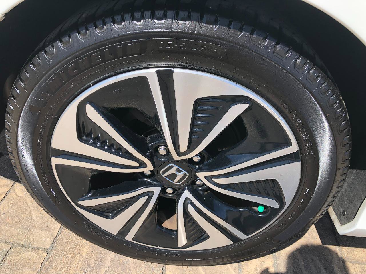 Used 2016 Honda Civic EX-L image 10
