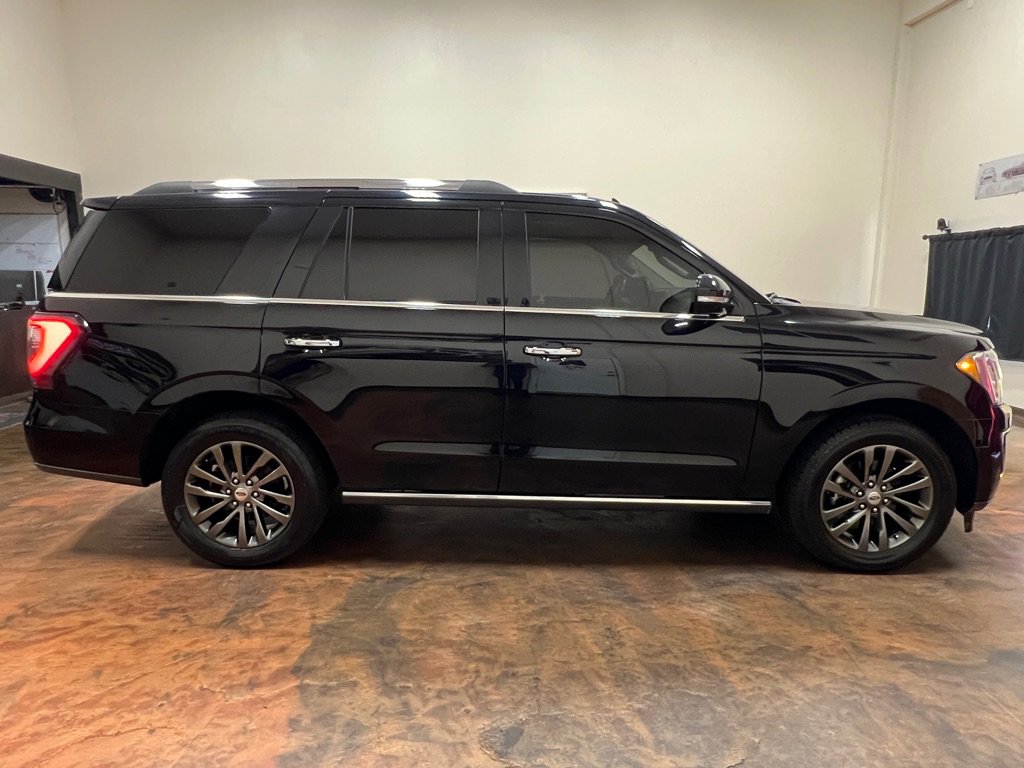 Used 2020 Ford Expedition Limited image 10