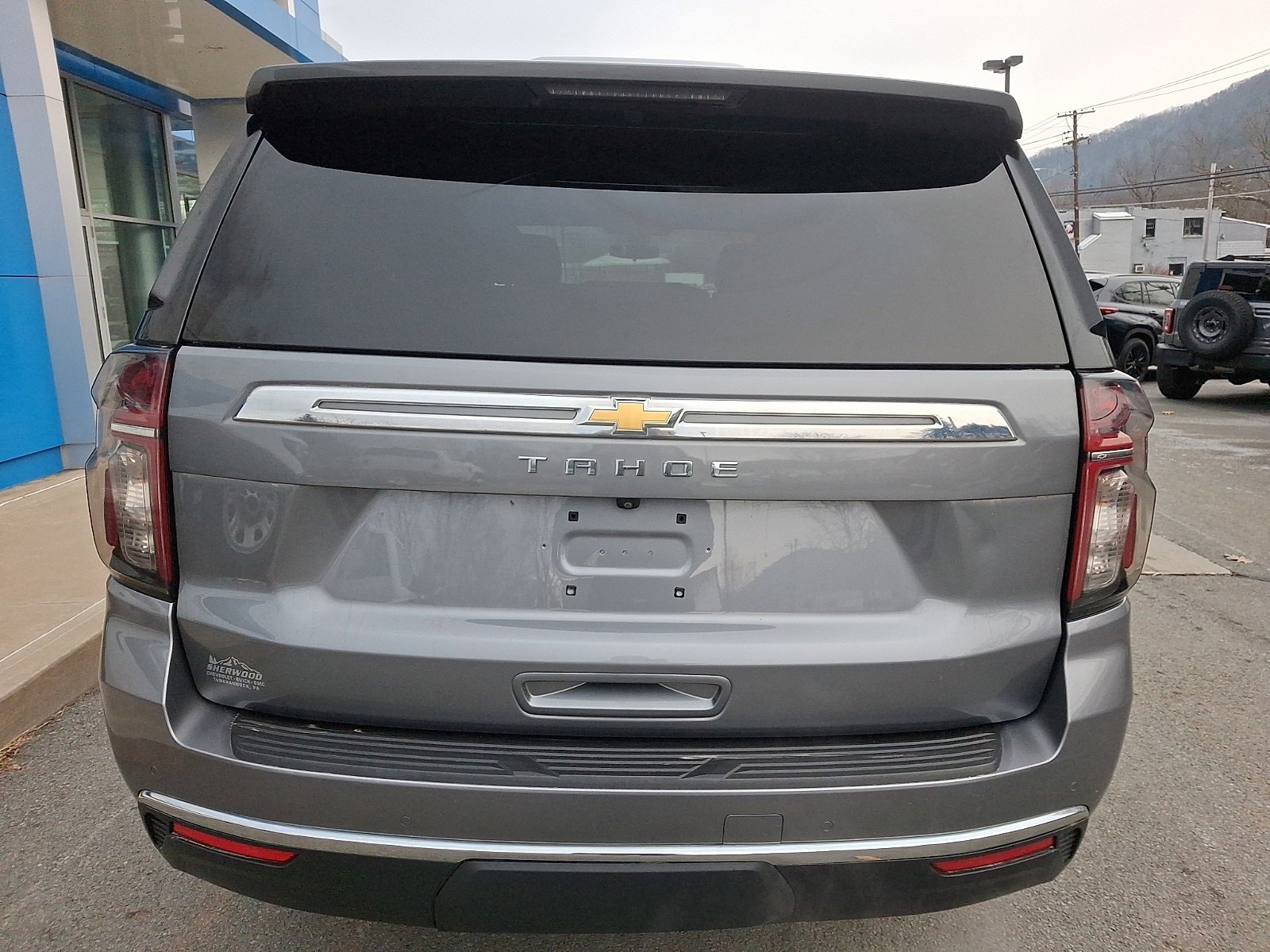 Used 2022 Chevrolet Tahoe LS w/ Driver Alert Package image 5