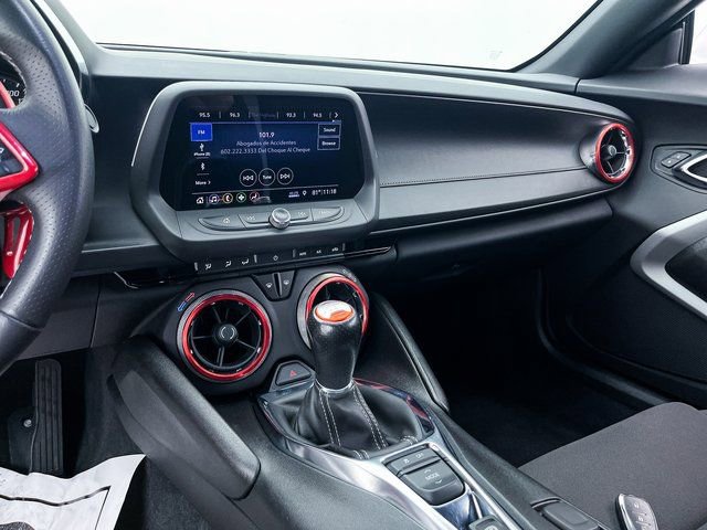 Used 2019 Chevrolet Camaro SS image 28