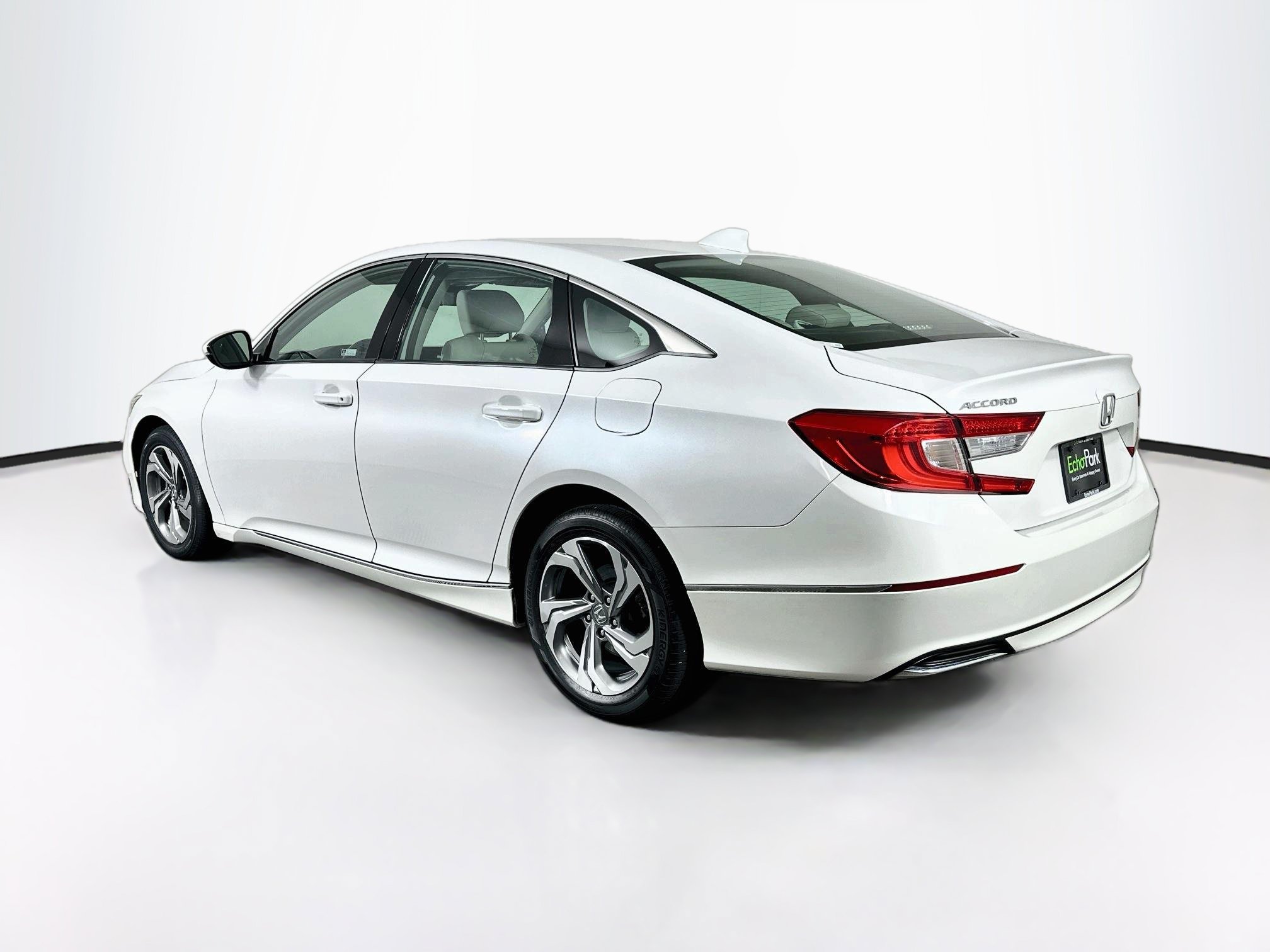 Used 2018 Honda Accord EX-L image 5
