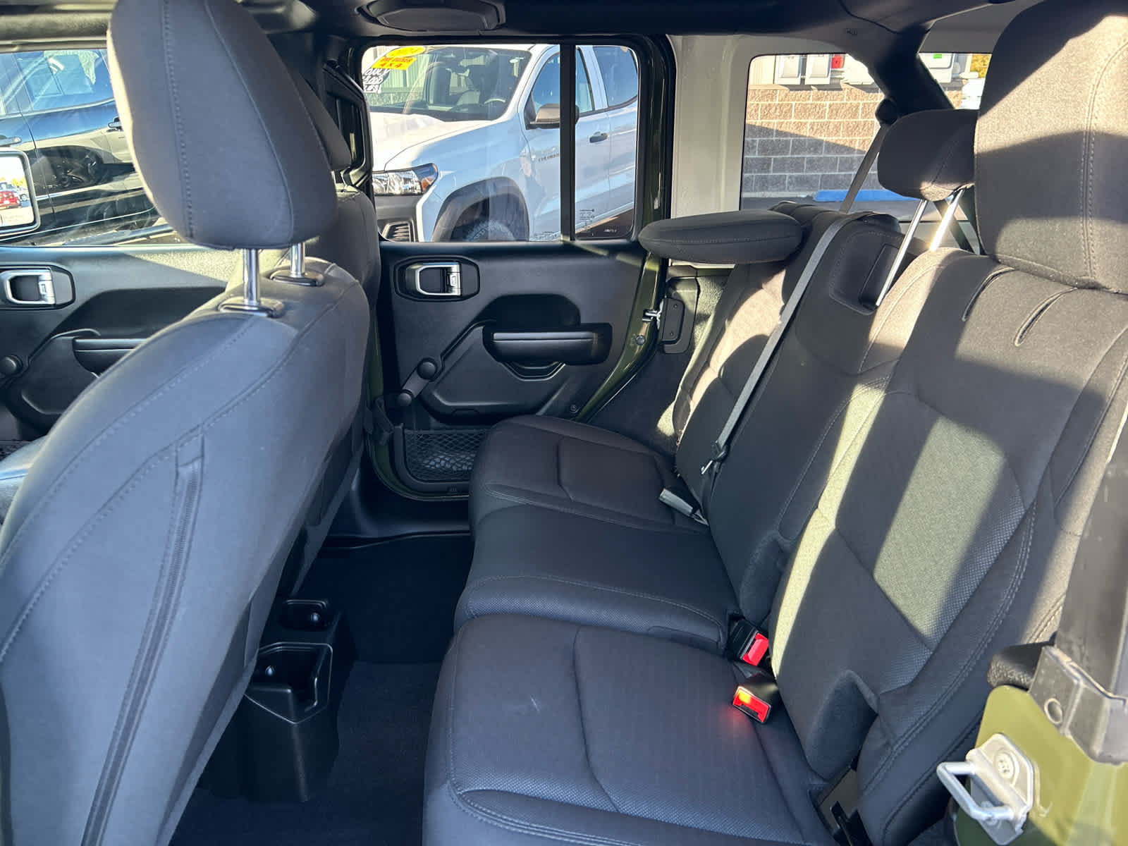 Used 2021 Jeep Wrangler Unlimited Sport AWD/4WD image 22