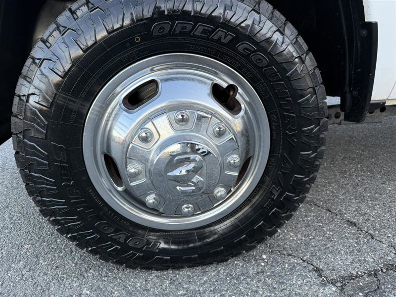 Used 2022 RAM 3500 Tradesman image 9