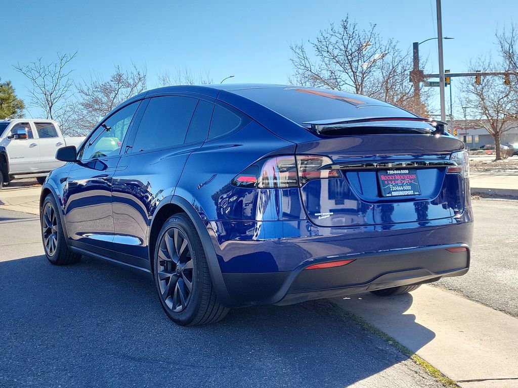 Used 2024 Tesla Model X image 6