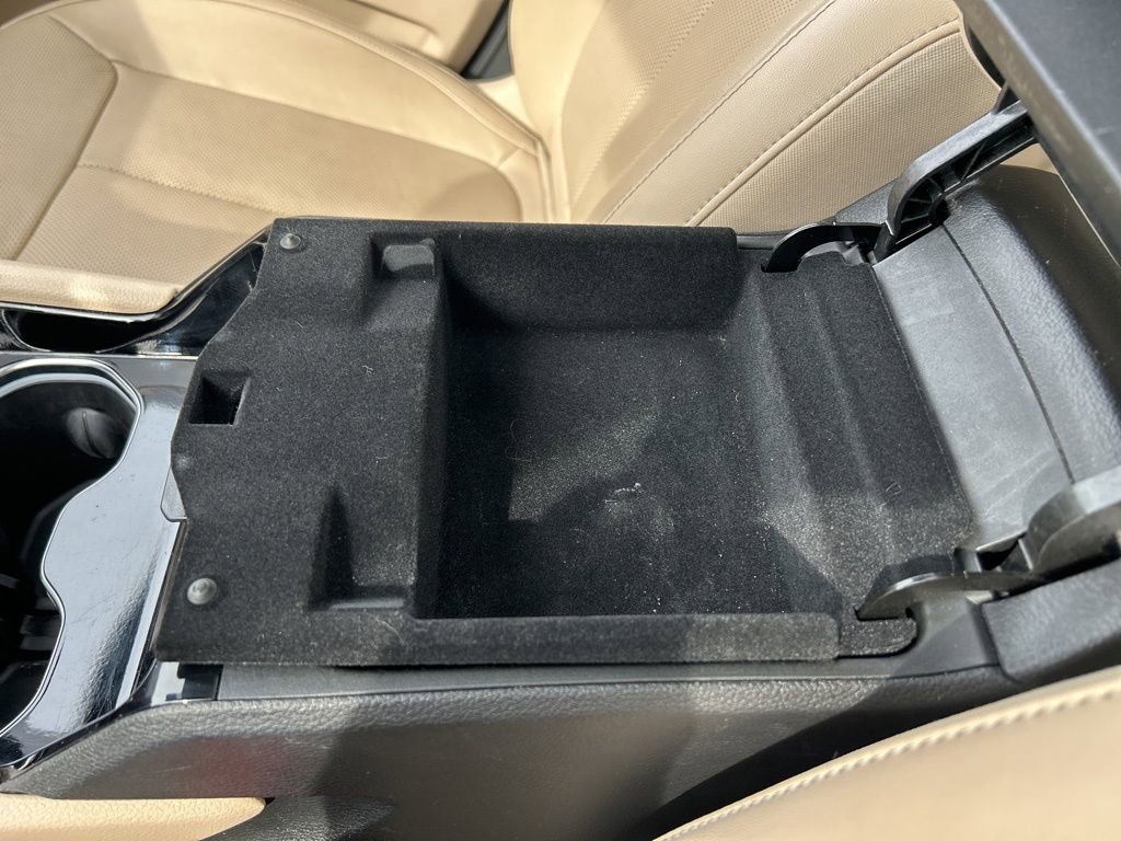 Used 2023 Jeep Grand Cherokee Limited w/ Luxury Tech Group II image 37