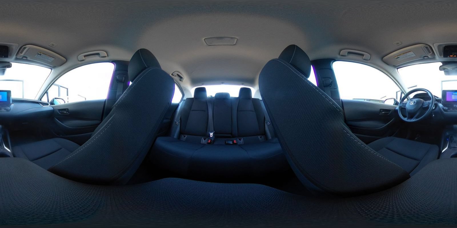 Used 2025 Toyota Corolla LE FWD image 40