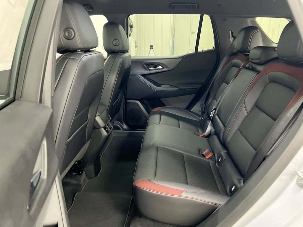 New 2026 Chevrolet Equinox RS FWD image 23