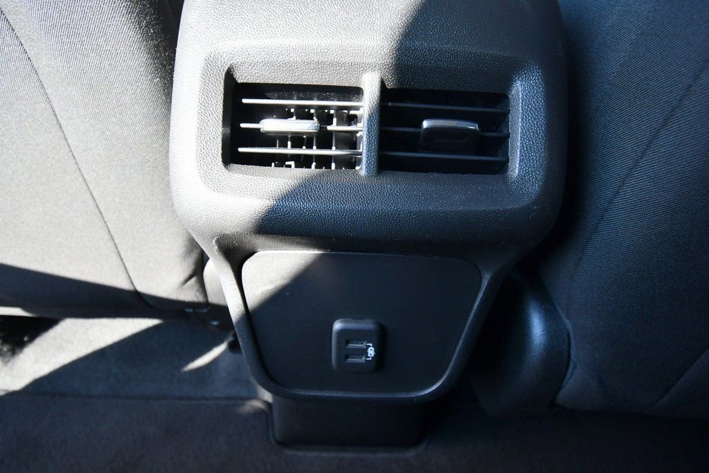 Used 2022 Chevrolet Equinox LT AWD/4WD image 18