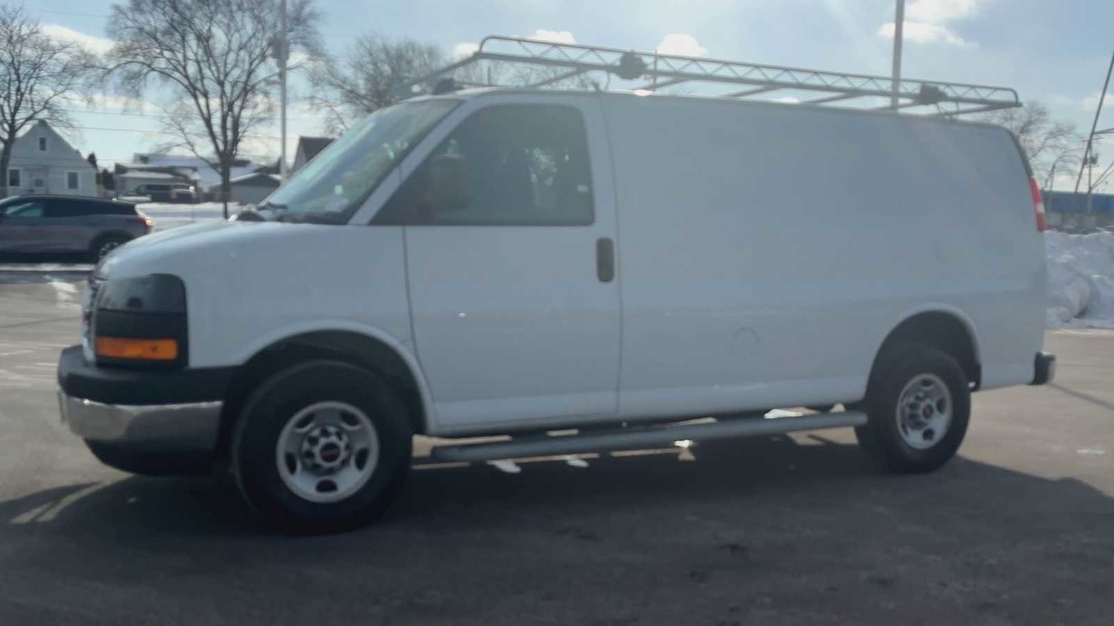 Certified 2022 GMC Savana 2500 image 6