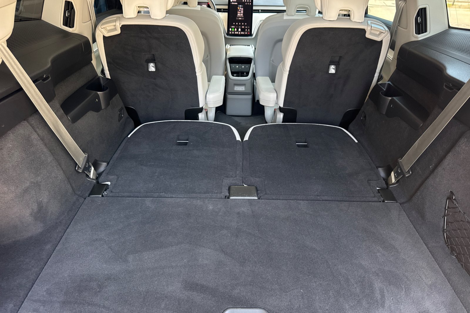 Certified 2025 Volvo EX90 Ultra AWD/4WD image 18