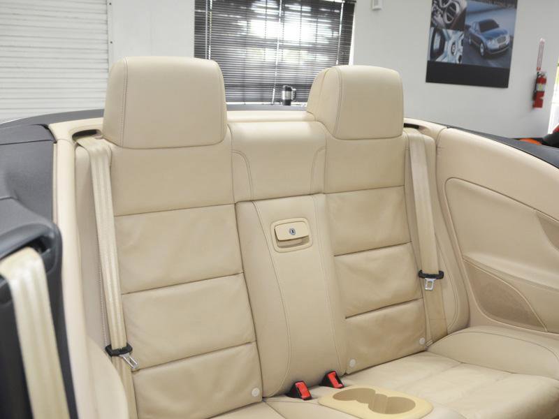 Used 2013 Volkswagen Eos Lux FWD image 24