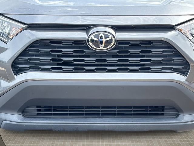 Used 2021 Toyota RAV4 XLE image 25