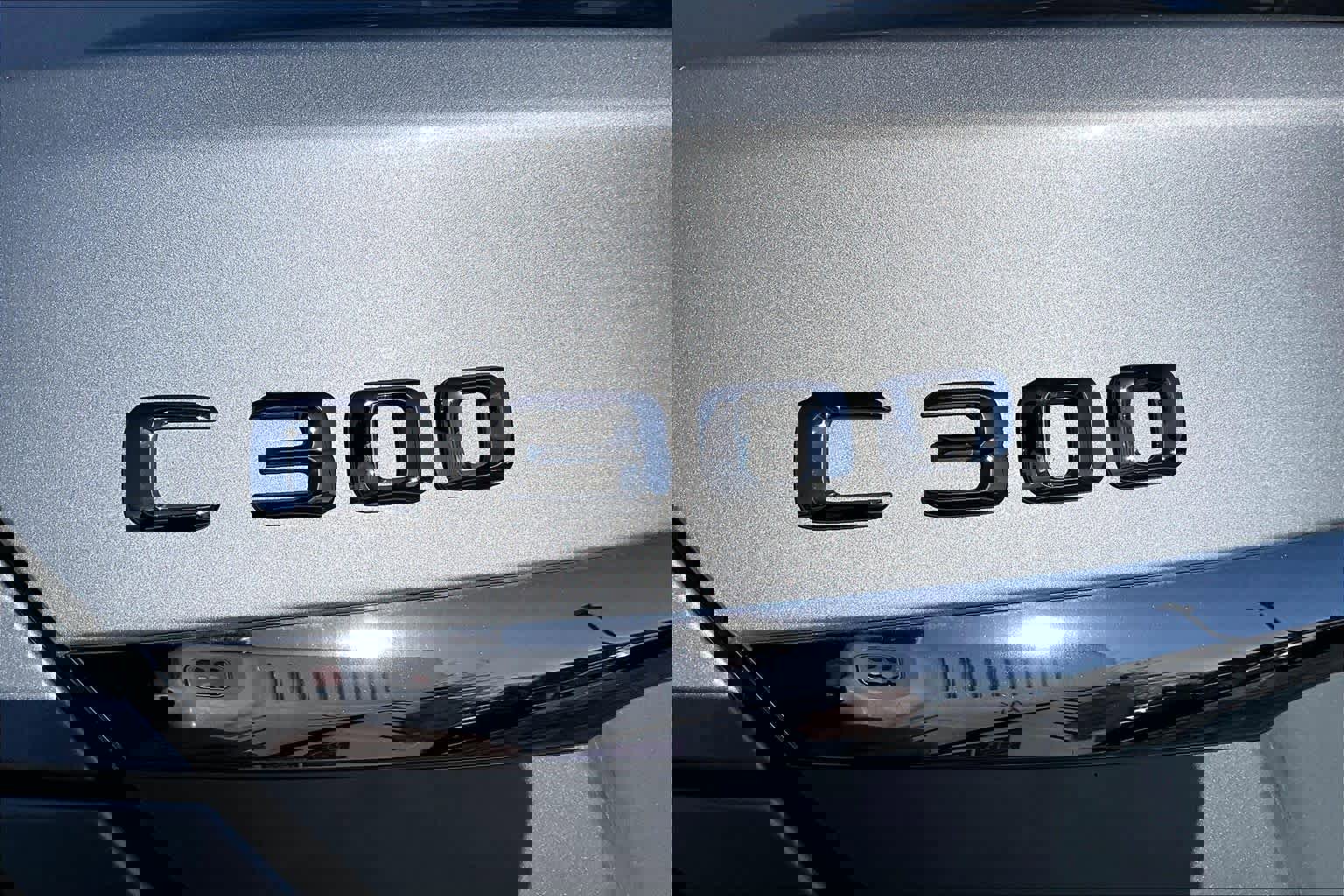 Used 2015 Mercedes-Benz C 300 4MATIC Sedan image 30