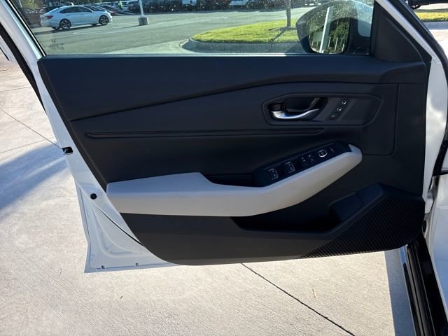 New 2025 Honda Accord EX-L image 12