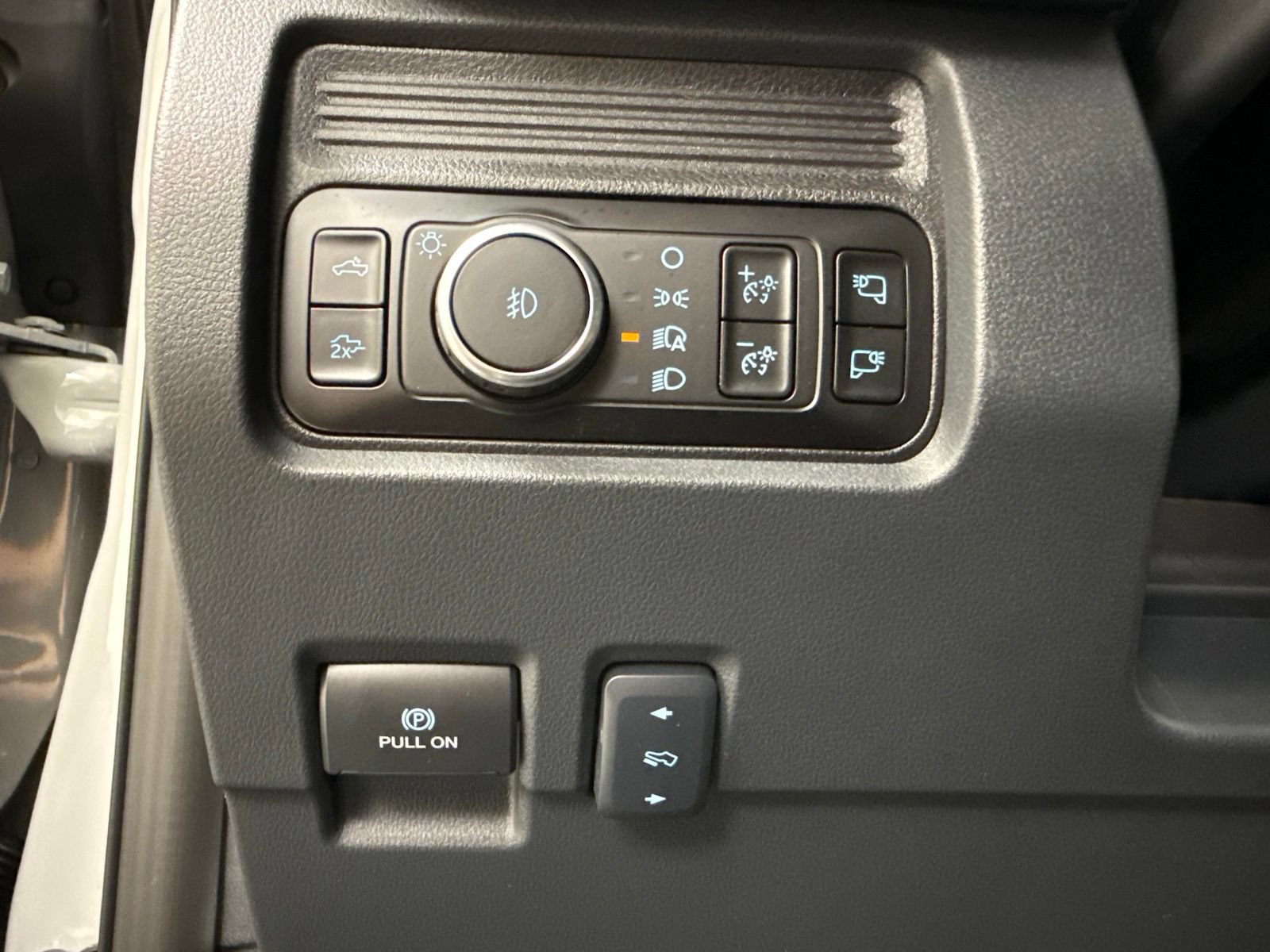 New 2026 Ford F350 Lariat w/ Lariat Ultimate Package AWD/4WD image 19