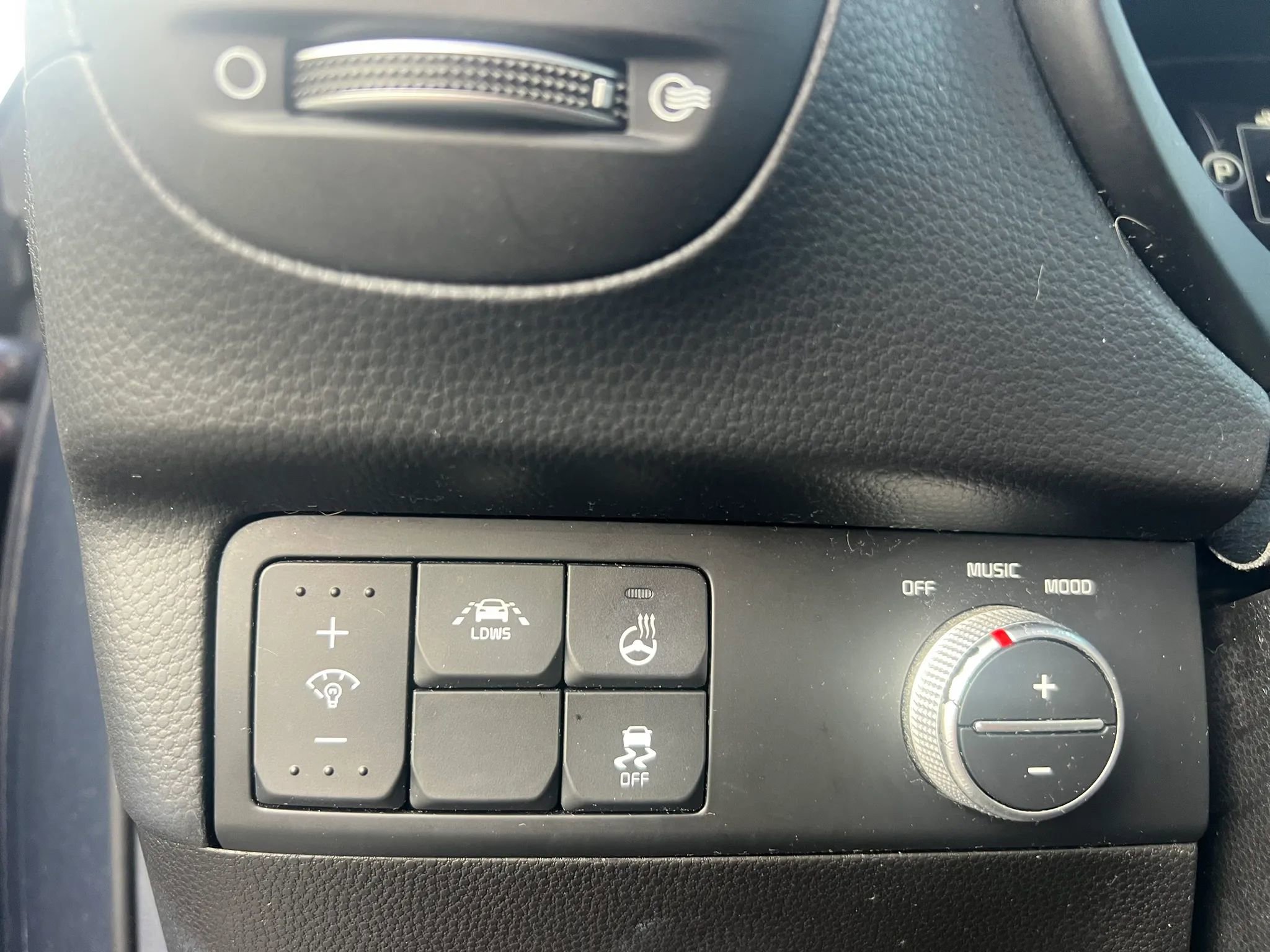 Used 2016 Kia Soul ! w/ Premium Package FWD image 20