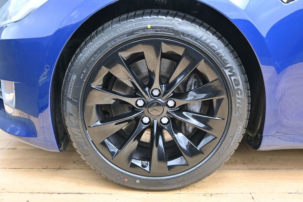 Used 2020 Tesla Model S Long Range Plus AWD/4WD image 10