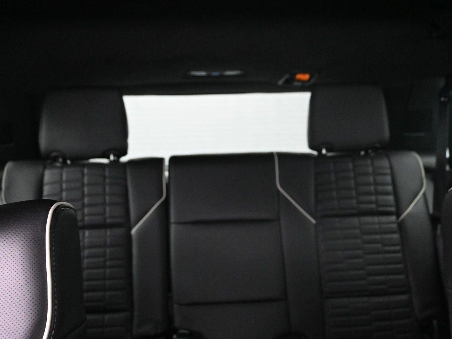 Used 2023 Cadillac Escalade Sport Platinum w/ LPO, ONYX Package image 16