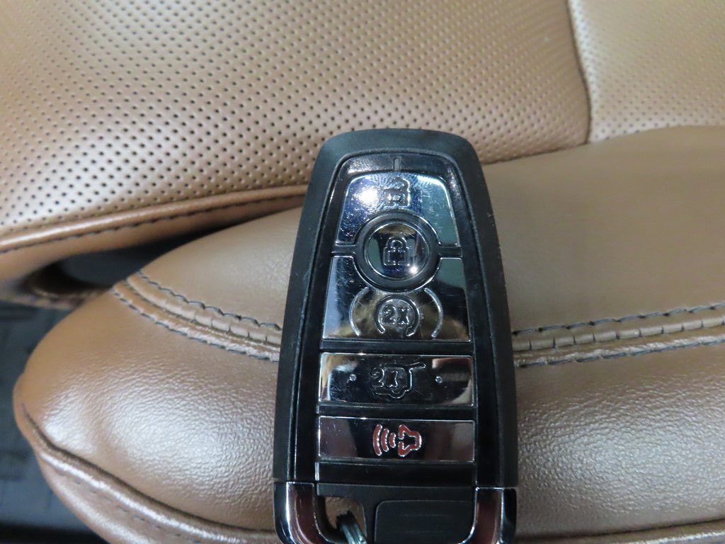 Used 2023 Lincoln Aviator Reserve w/ Equipment Group 201A image 60