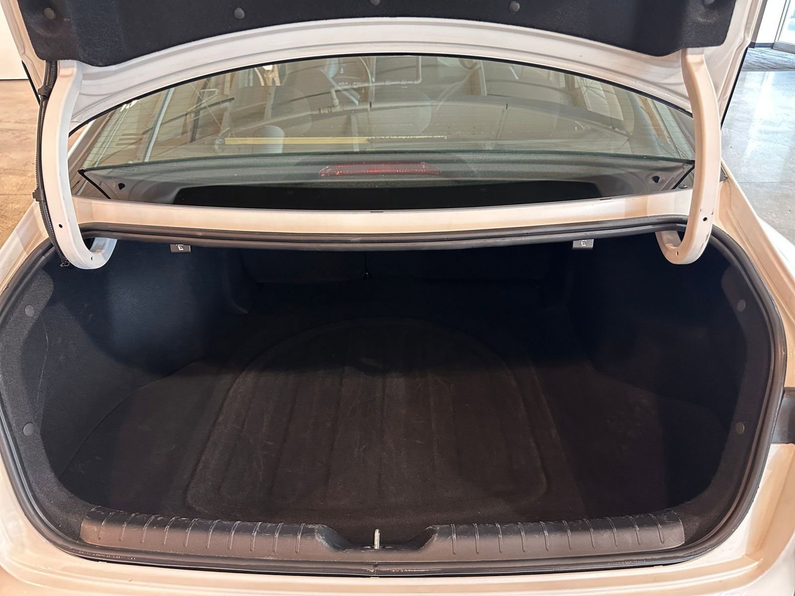 Used 2025 Kia K4 LXS image 30