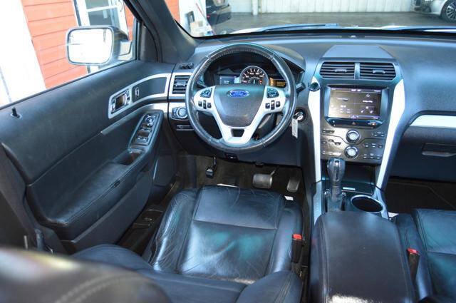 Used 2013 Ford Explorer XLT AWD/4WD image 52
