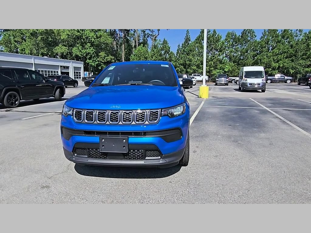 Used 2025 Jeep Compass Sport AWD/4WD image 38