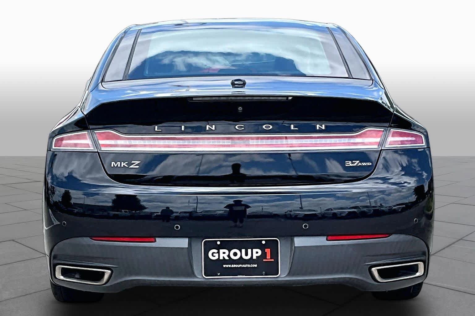 Used 2016 Lincoln MKZ AWD w/ Equipment Group 300A Reserve image 5