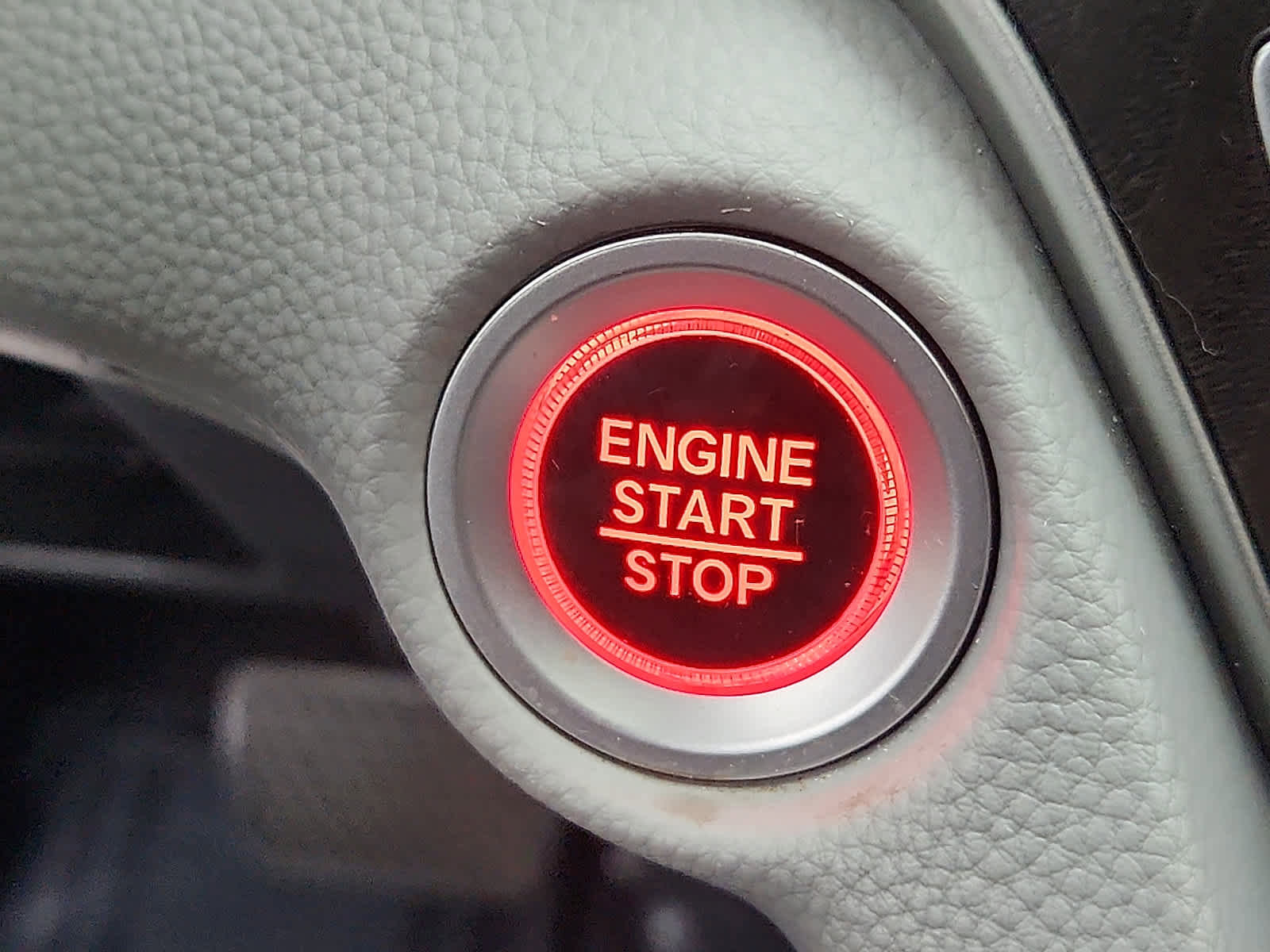 Used 2018 Honda Accord EX-L image 26