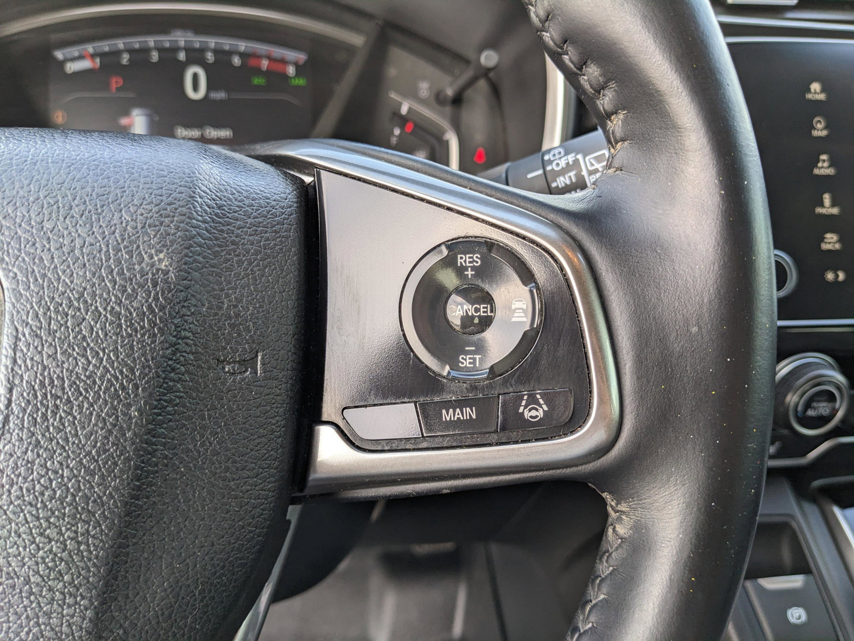 Used 2018 Honda CR-V Touring image 38