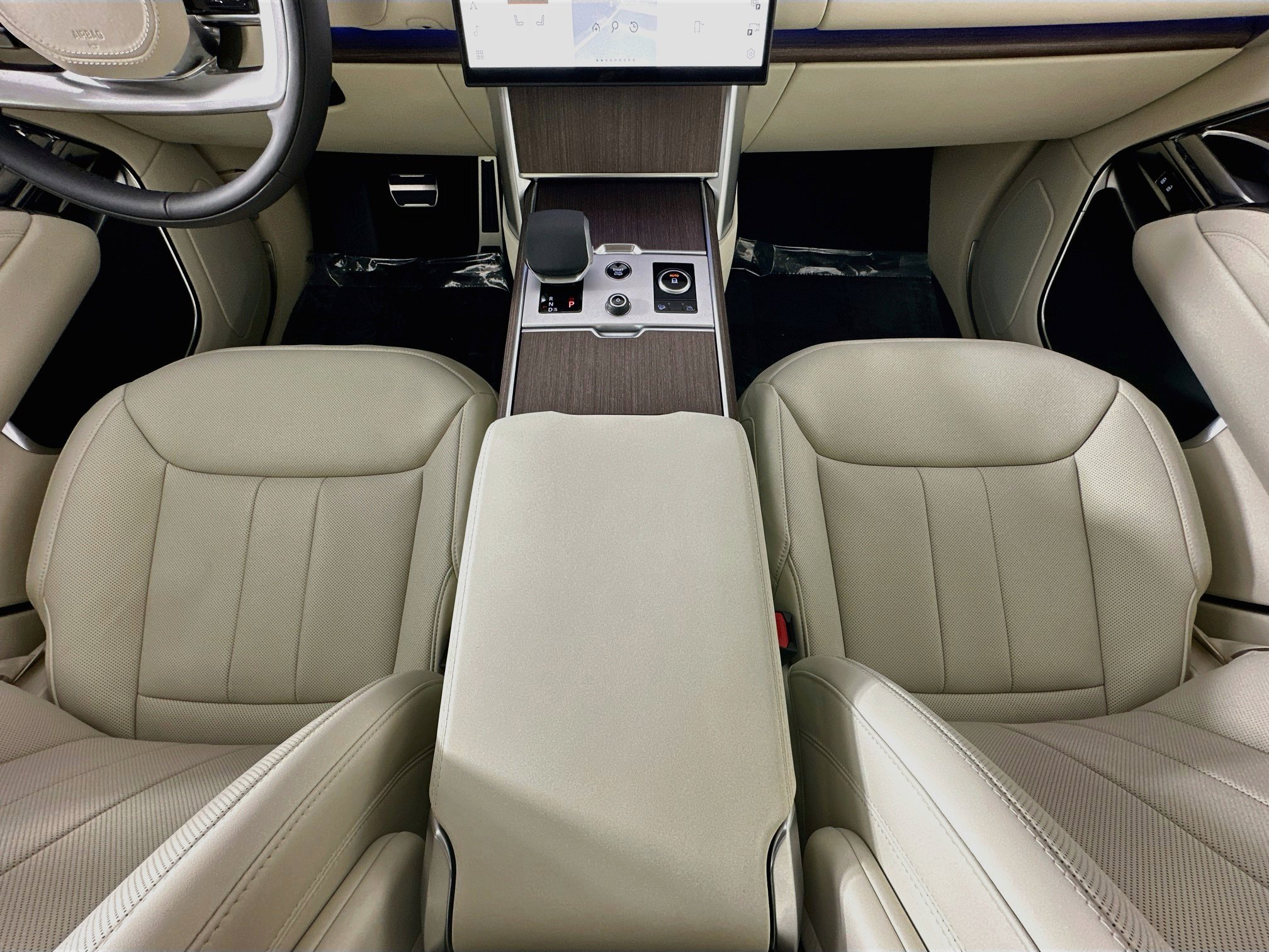 New 2027 Land Rover Range Rover SE AWD/4WD image 21
