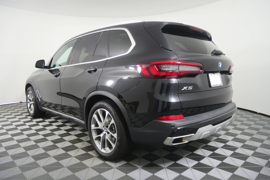Used 2023 BMW X5 xDrive40i AWD/4WD image 3