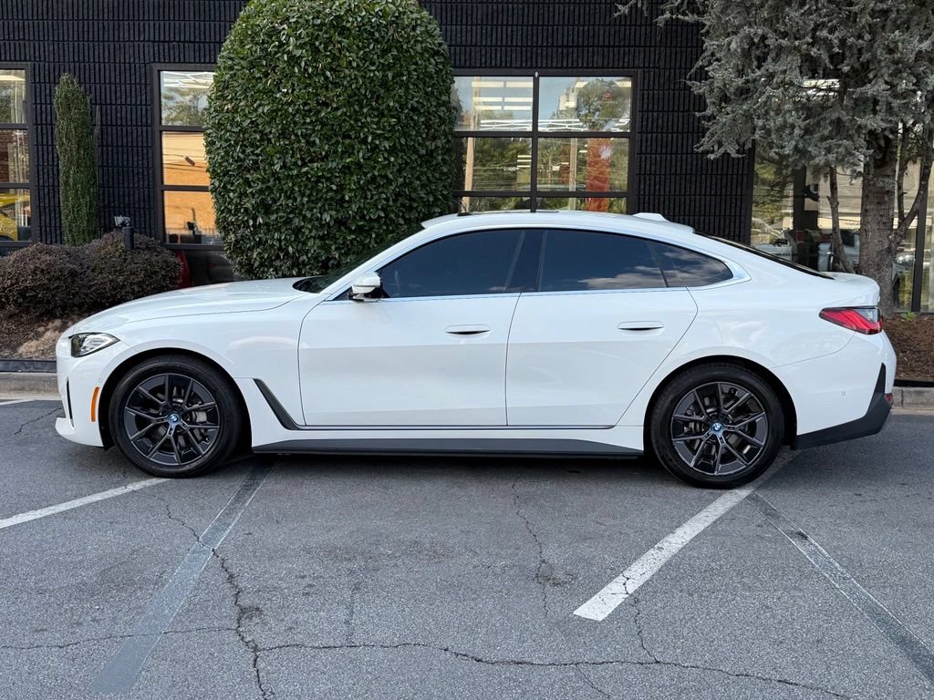 Used 2024 BMW i4 eDrive40 w/ Premium Package RWD image 9