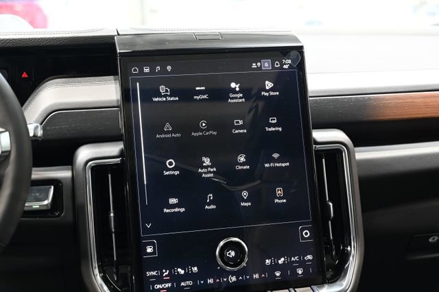 New 2026 GMC Yukon Denali w/ Denali Reserve Package image 18