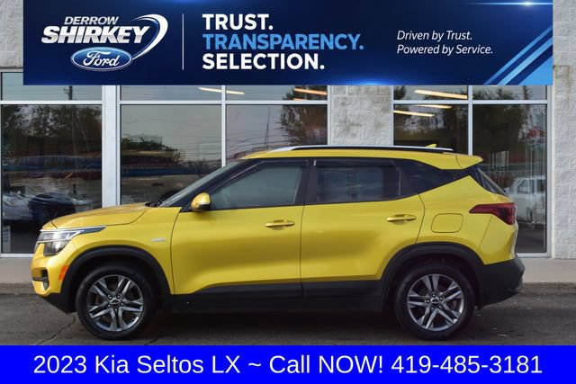 Used 2023 Kia Seltos LX AWD/4WD image 2