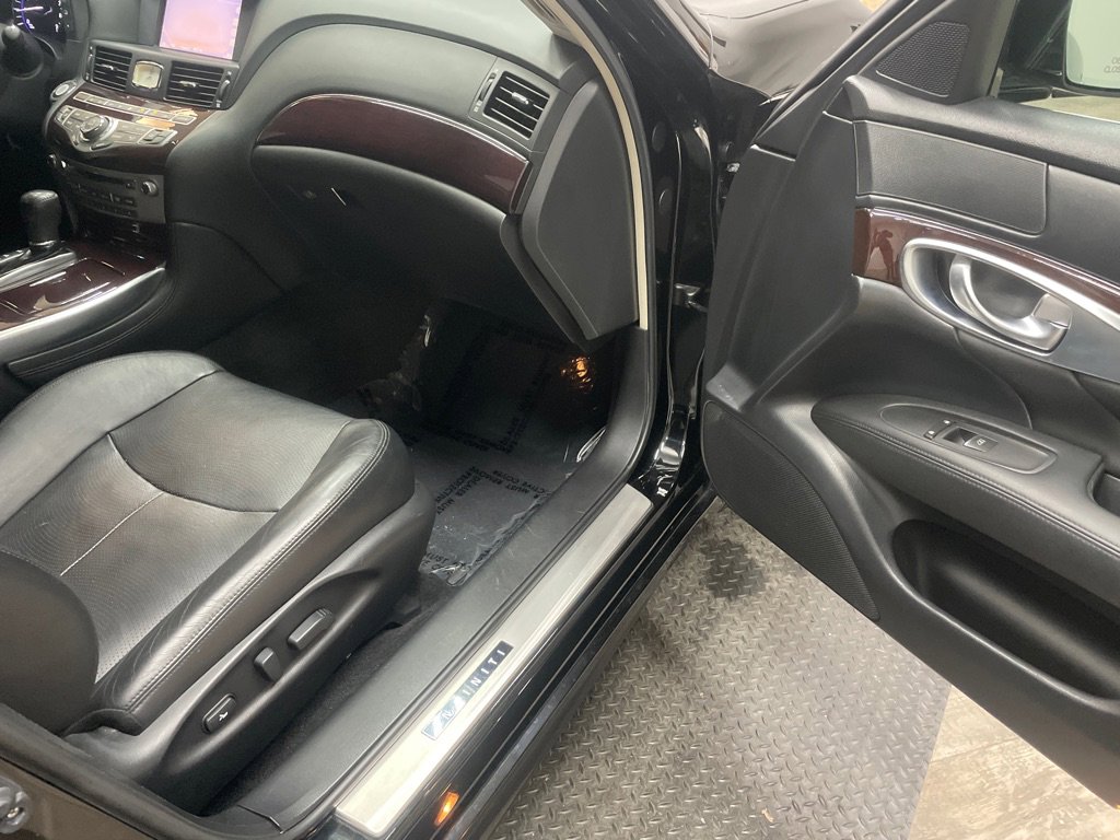 Used 2013 INFINITI M37 x w/ Premium Pkg image 37
