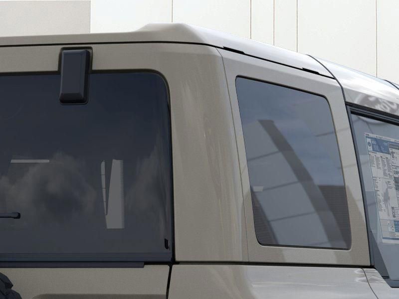 New 2025 Ford Bronco Badlands image 25