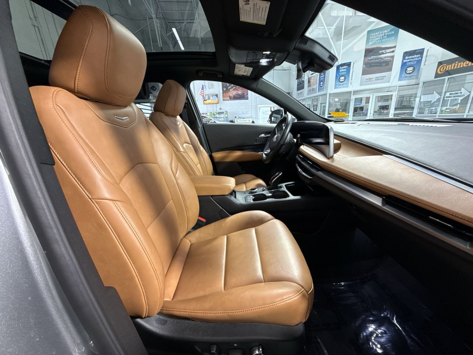 Used 2025 Cadillac XT4 Sport AWD/4WD image 28