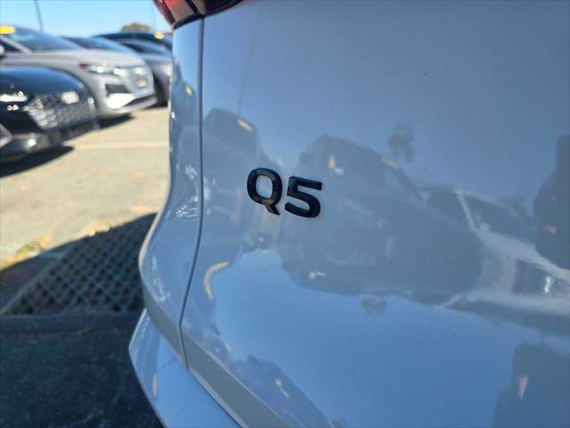 Used 2025 Audi Q5 Premium w/ Convenience Package AWD/4WD image 13