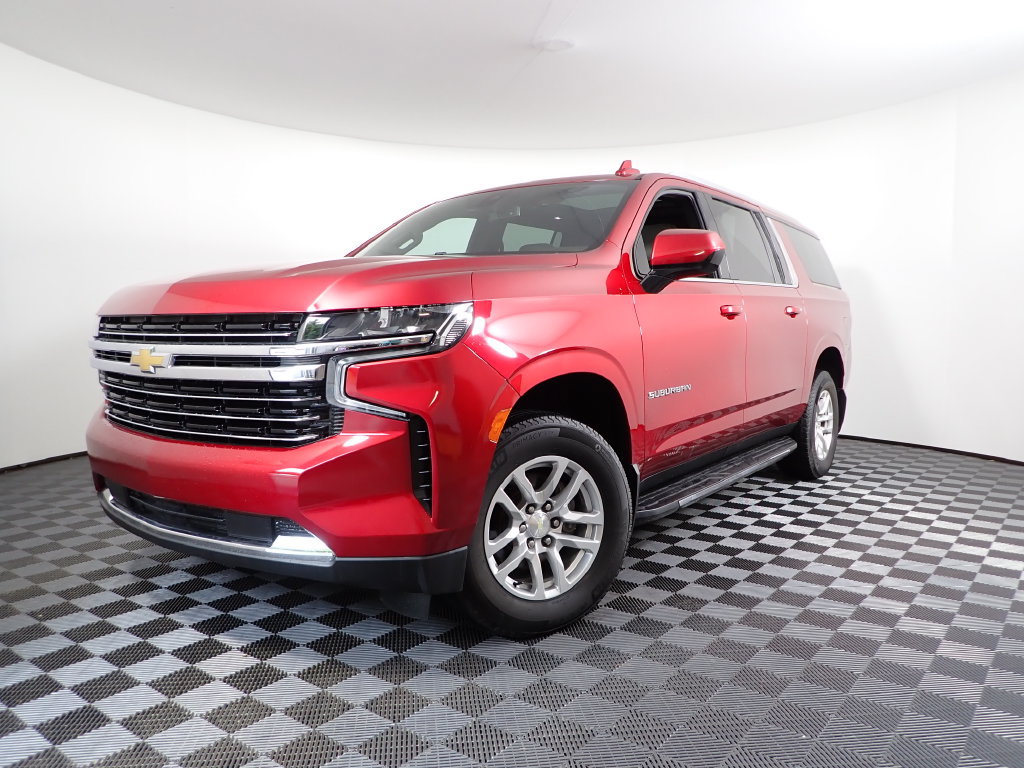 Used 2021 Chevrolet Suburban LT AWD/4WD image 2
