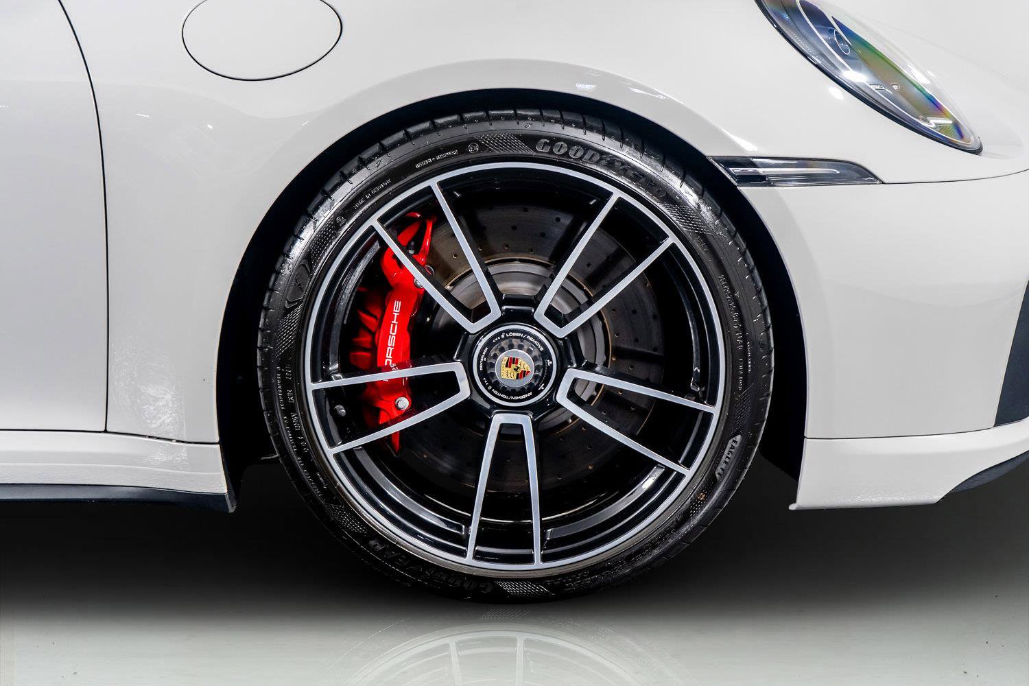 Used 2022 Porsche 911 Turbo AWD/4WD image 8