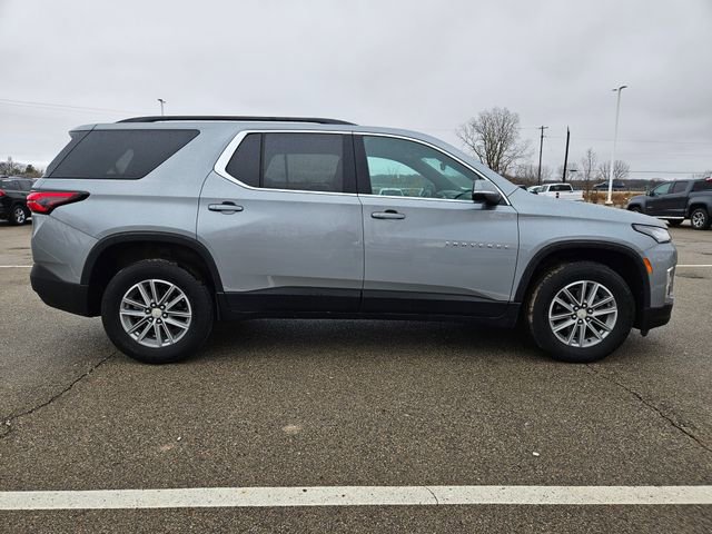 Used 2023 Chevrolet Traverse LT image 8