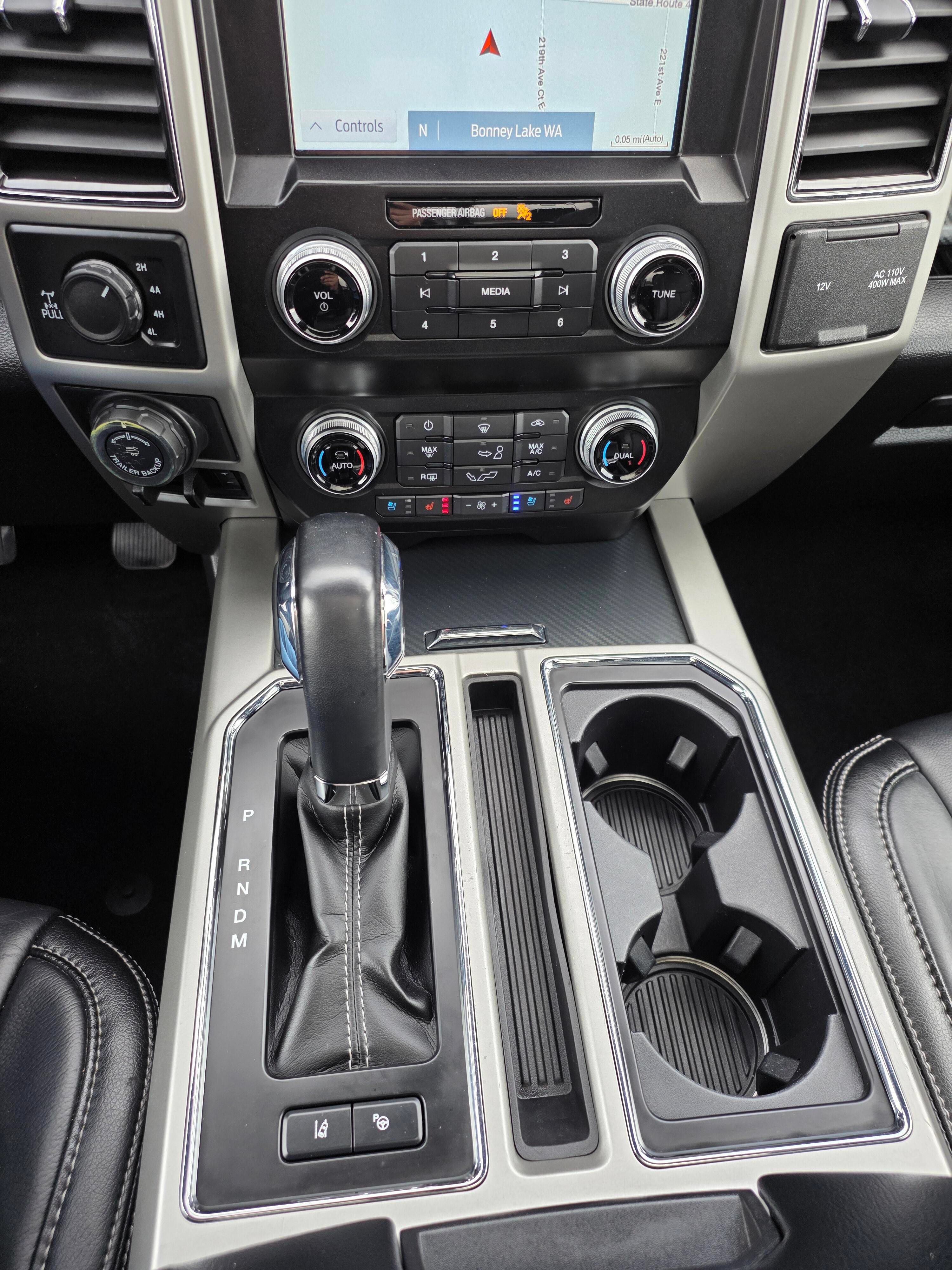 Used 2020 Ford F150 Lariat w/ Equipment Group 502A Luxury AWD/4WD image 17